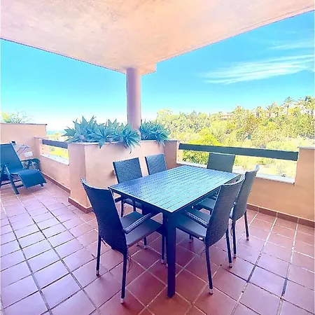 Sunset Terrace At La Reserva Marbella I Pools & Gardens Appartamento *